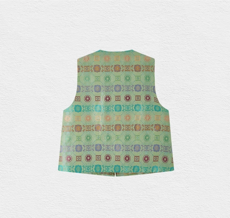 Song Brocade Vest – Gold-Woven 'Tianhua' Pattern, Contemporary Chinese Style with Silver Buttons, 88% Mulberry Silk & 12% Gold Thread