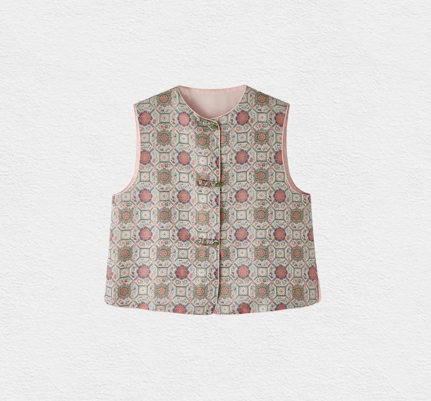 Song Brocade Vest – Five-Colored Ceremonial Jacquard,  shangjiukai Silver Clasp Closure, 100% Mulberry Silk, Medium-Weight Contemporary Chinese Waistcoat