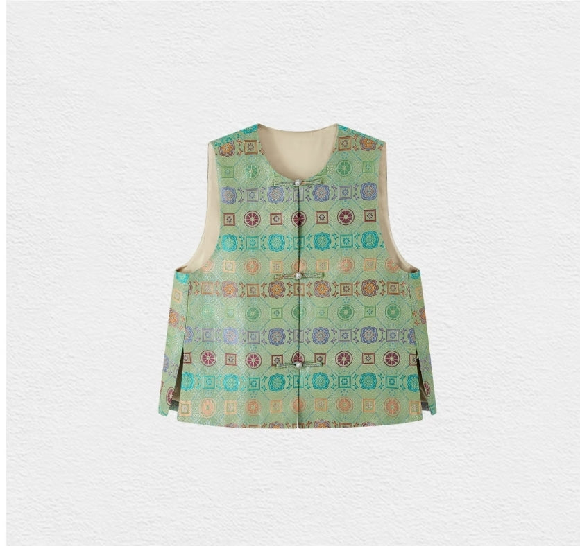 Song Brocade Vest – Gold-Woven 'Tianhua' Pattern, Contemporary Chinese Style with Silver Buttons, 88% Mulberry Silk & 12% Gold Thread